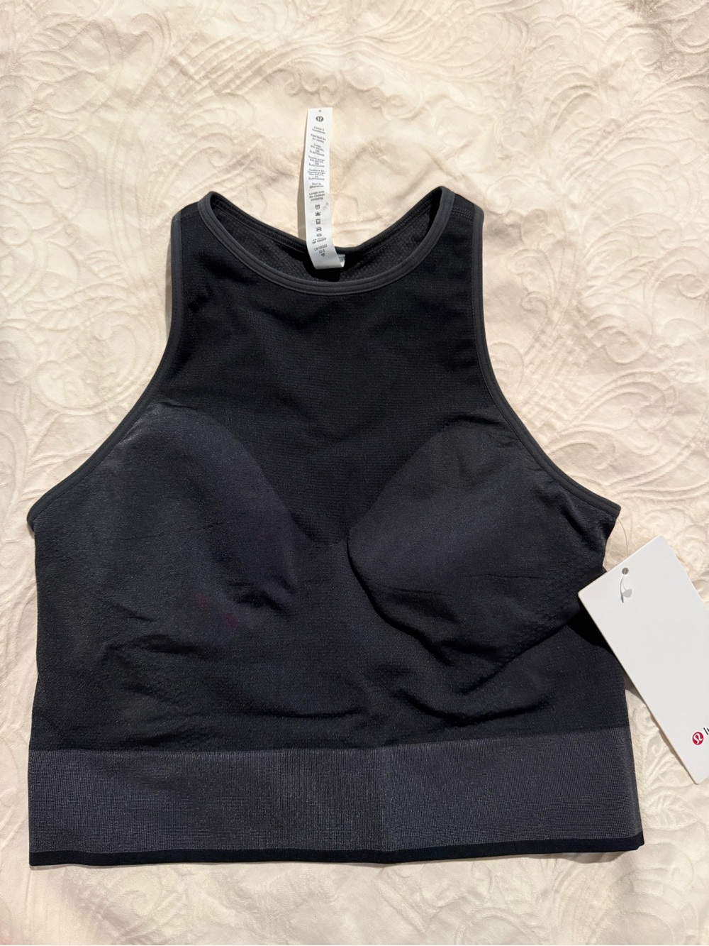 Lululemon Seamless Mesh Bra Tank size 6
